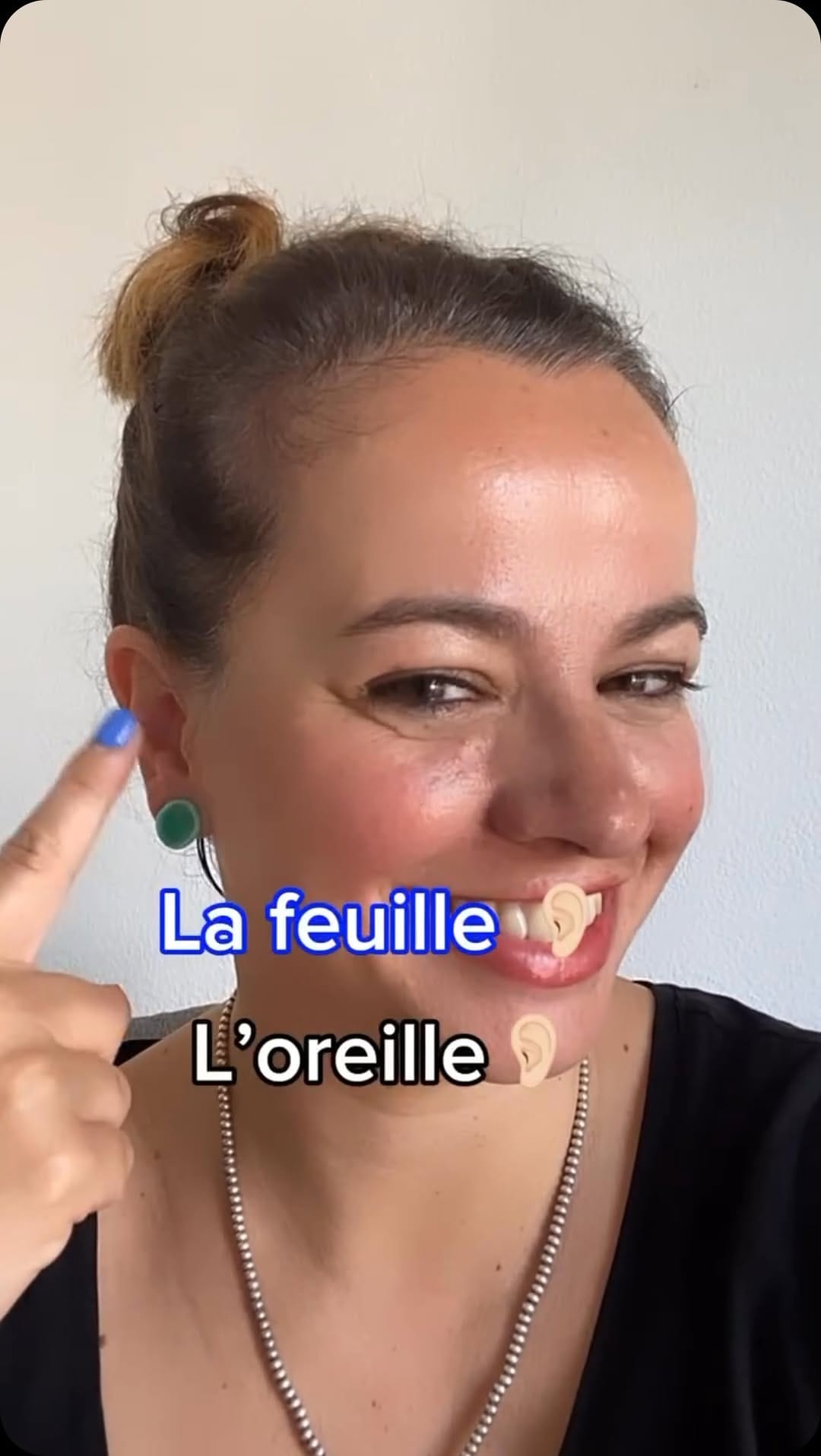 Post 4 by Learn French online on Instagram (video)