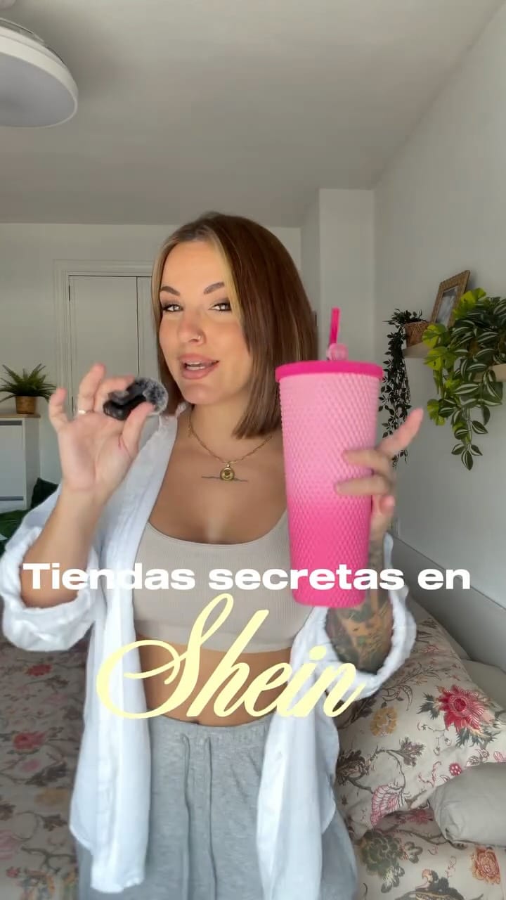 Post 9 by 𝗟𝗢𝗥𝗘𝗡𝗔 𝗦𝗘𝗚𝗨𝗥𝗔 / 𝗠𝗼𝗱𝗮 / 𝗕𝗲𝗹𝗹𝗲𝘇𝗮 / 𝗠𝗮𝘁𝗲𝗿𝗻𝗶𝗱𝗮𝗱 on Instagram (video)