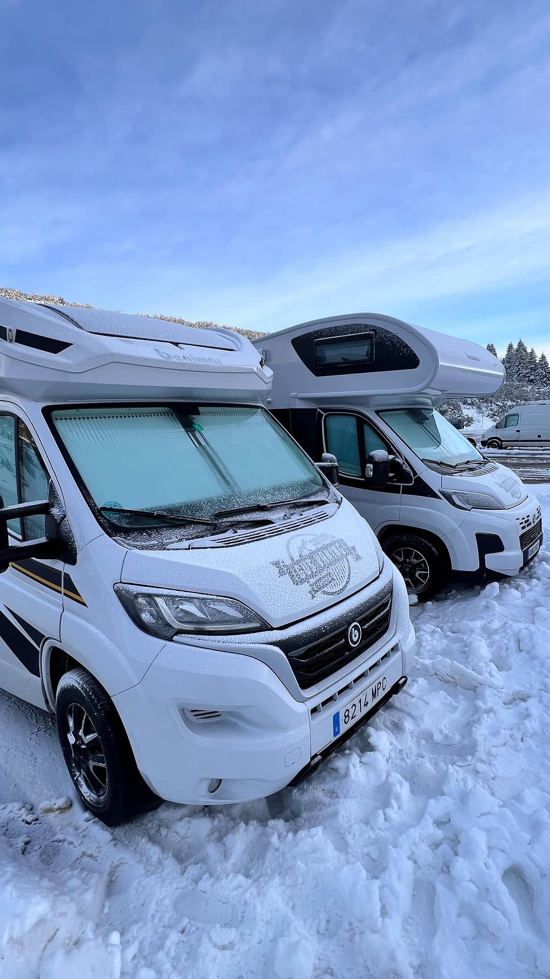 Post 6 by Autocaravanas Gus Vaning on Instagram (video)
