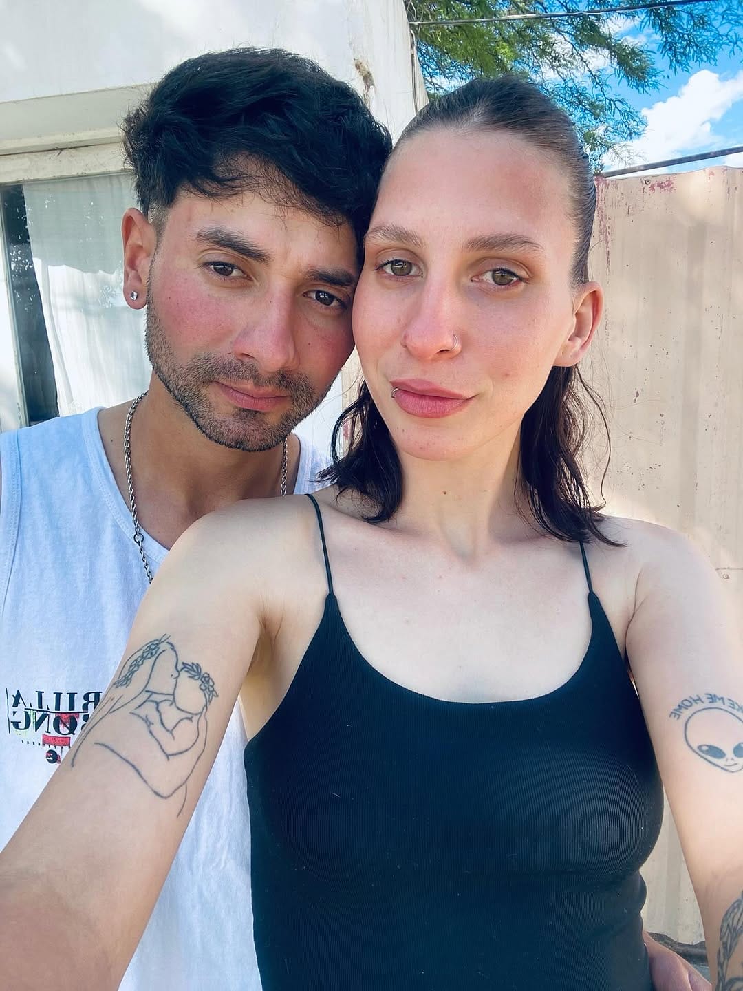Post 6 by Abii Molinari on Instagram (carousel)