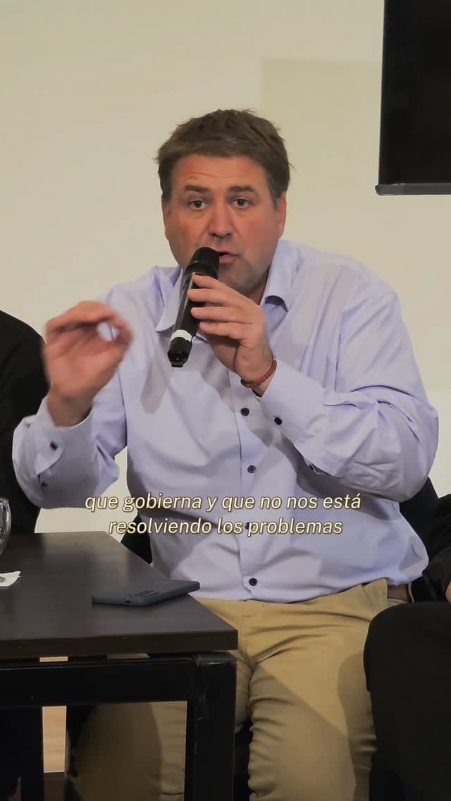 Post 6 by Matias Gvozdenovich on Instagram (video)
