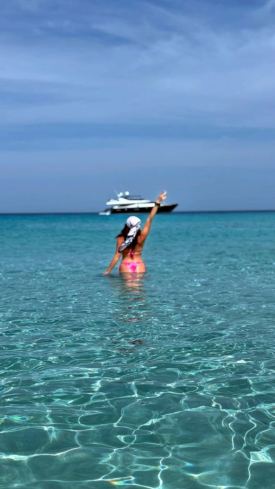 Post 1 by Sweet Carol on Instagram (video)