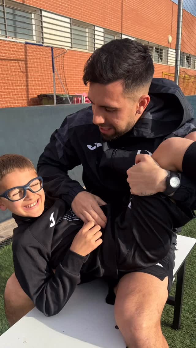 Post 4 by Víctor on Instagram (video)