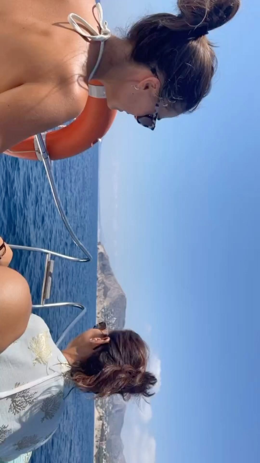 Post 8 by Víctor on Instagram (video)