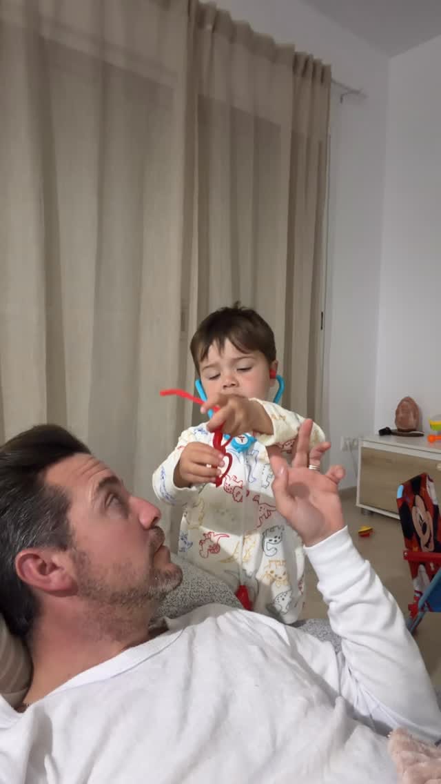 Post 4 by Manuel de Manuel on Instagram (video)