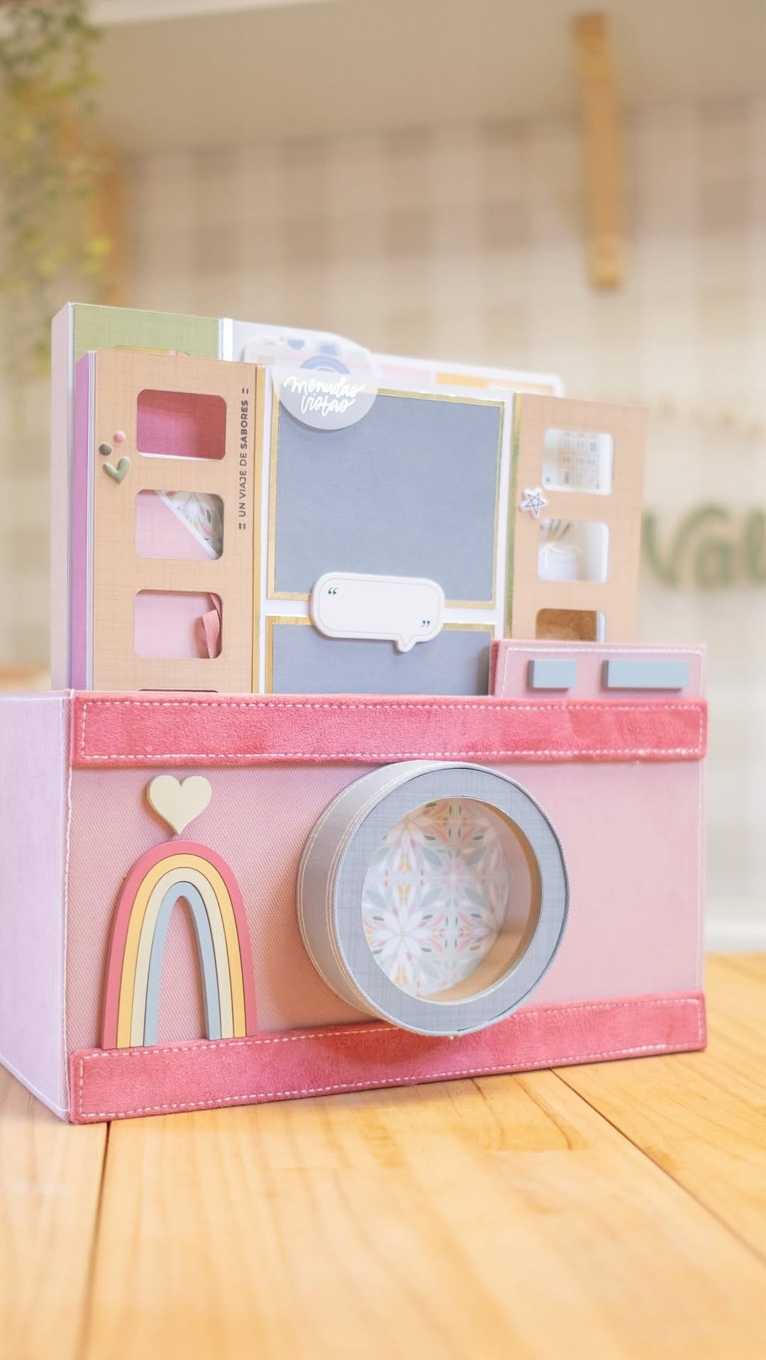 Post 9 by Alazne Vales | Scrapbooking | Papelería creativa on Instagram (video)