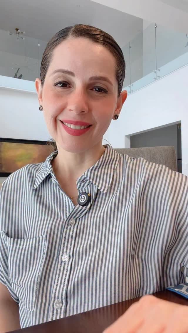 Post 1 by Miss Kary Medina 🍎✏️📖 on Instagram (video)