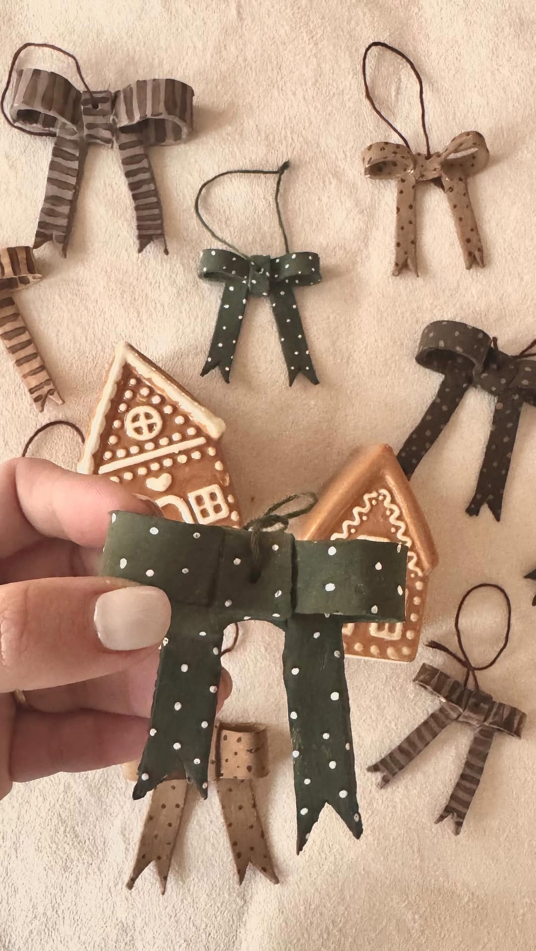 Post 2 by ✨La Casa de Mimi & Pepa on Instagram (video)