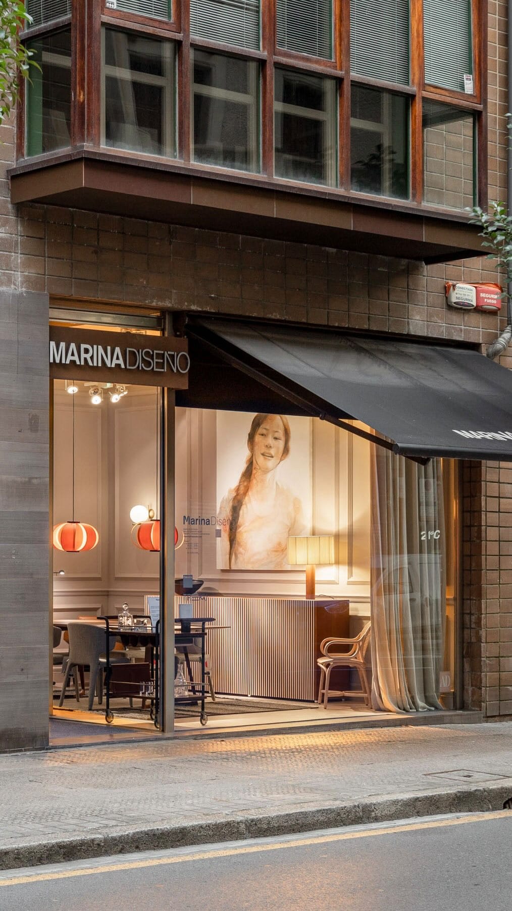 Post 10 by Marina Estudio - Interiorismo y Decoración on Instagram (video)
