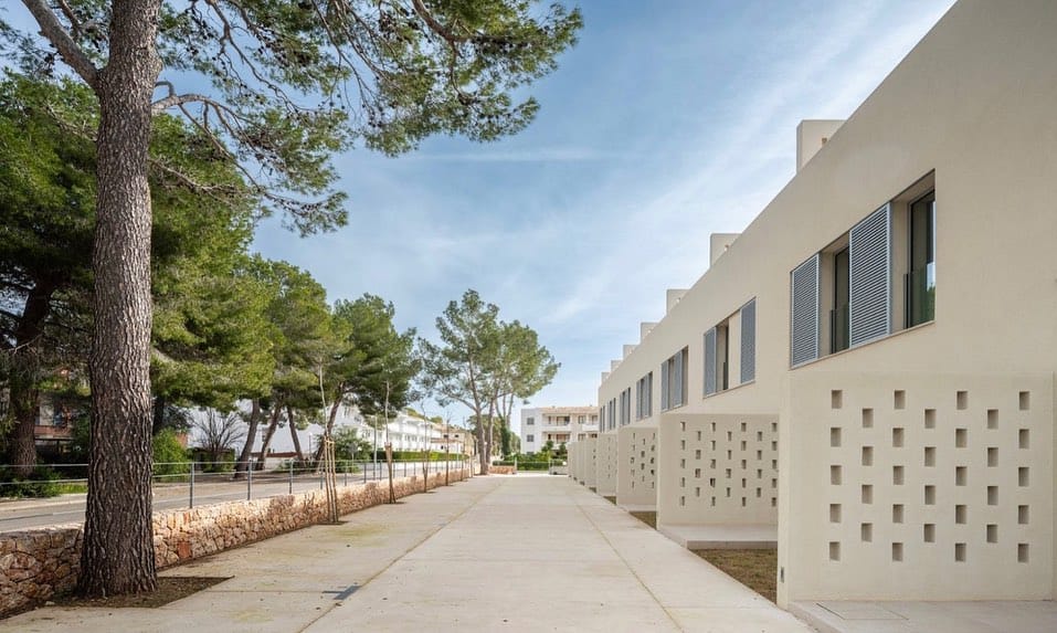 Post 5 by Miquel Lacomba Architects on Instagram (carousel)
