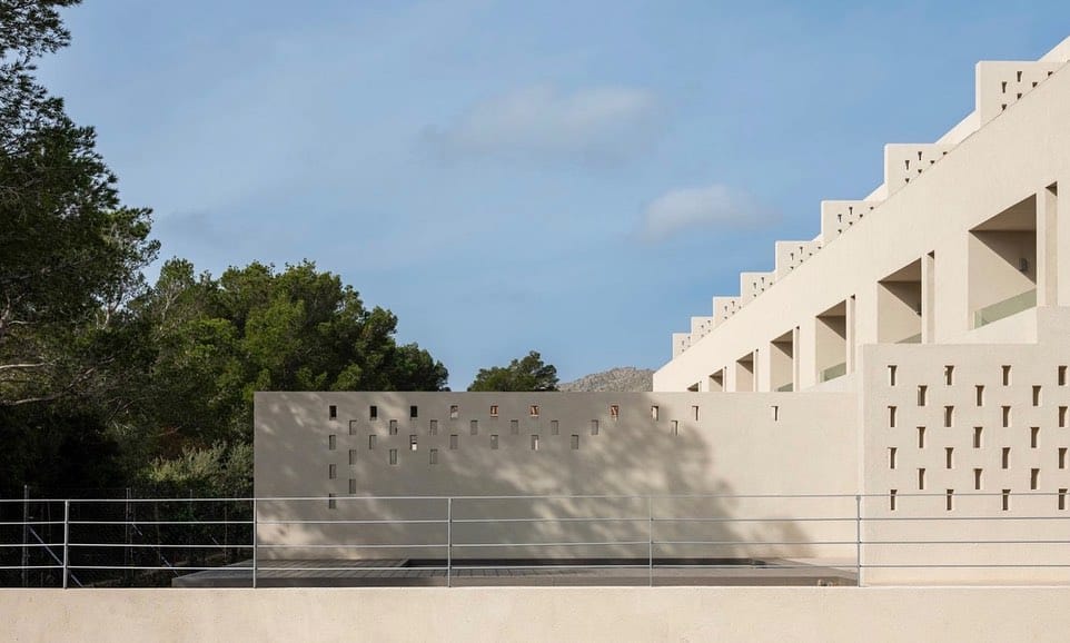 Post 6 by Miquel Lacomba Architects on Instagram (carousel)