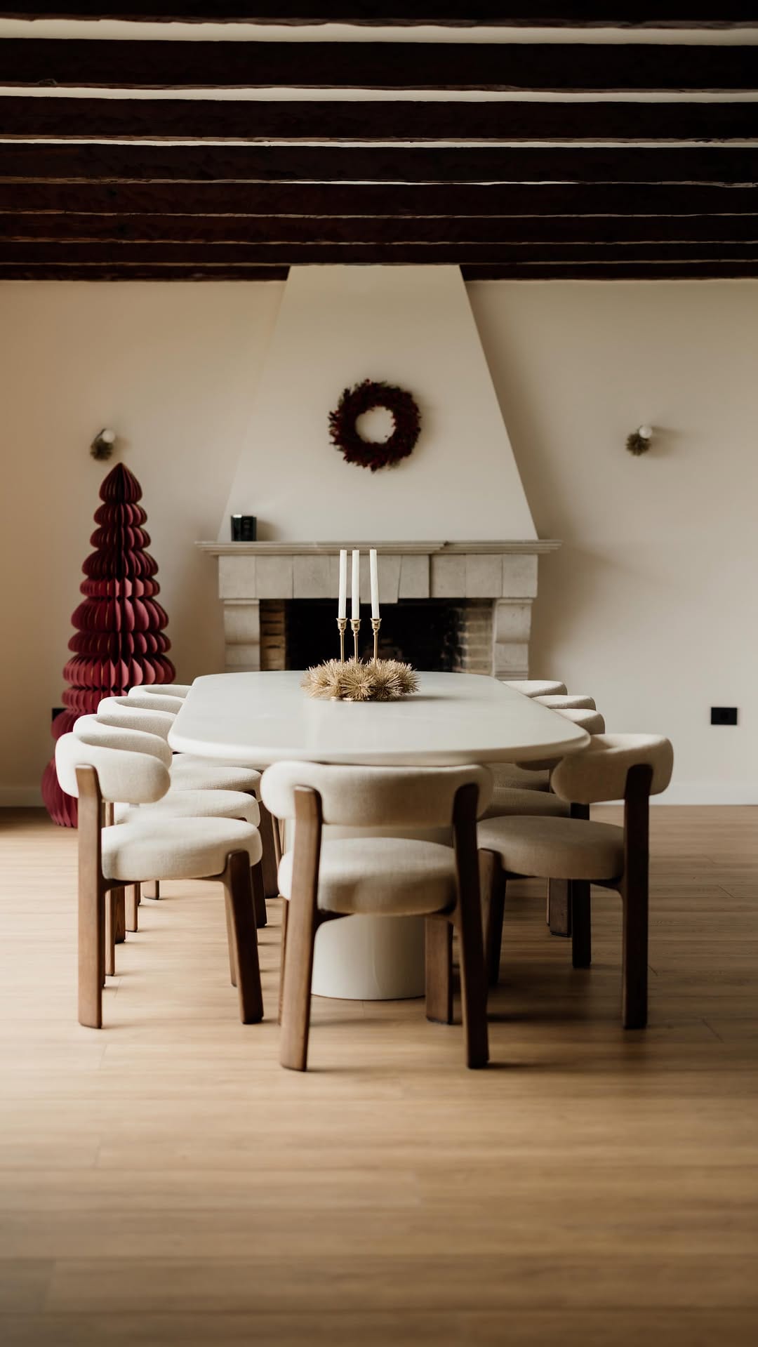 Post 4 by Vacation Rental Design on Instagram (video)