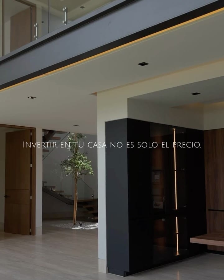 Post 3 by FREGO ARQUITECTOS on Instagram (carousel)