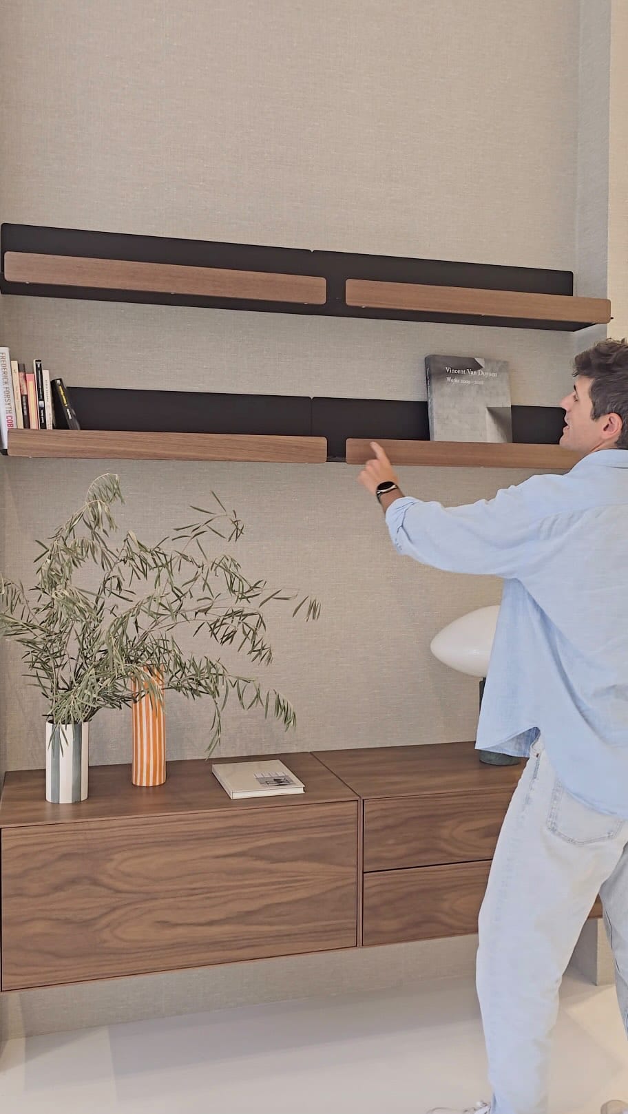 Post 1 by Muebles TREKU Bilbao Donosti on Instagram (video)