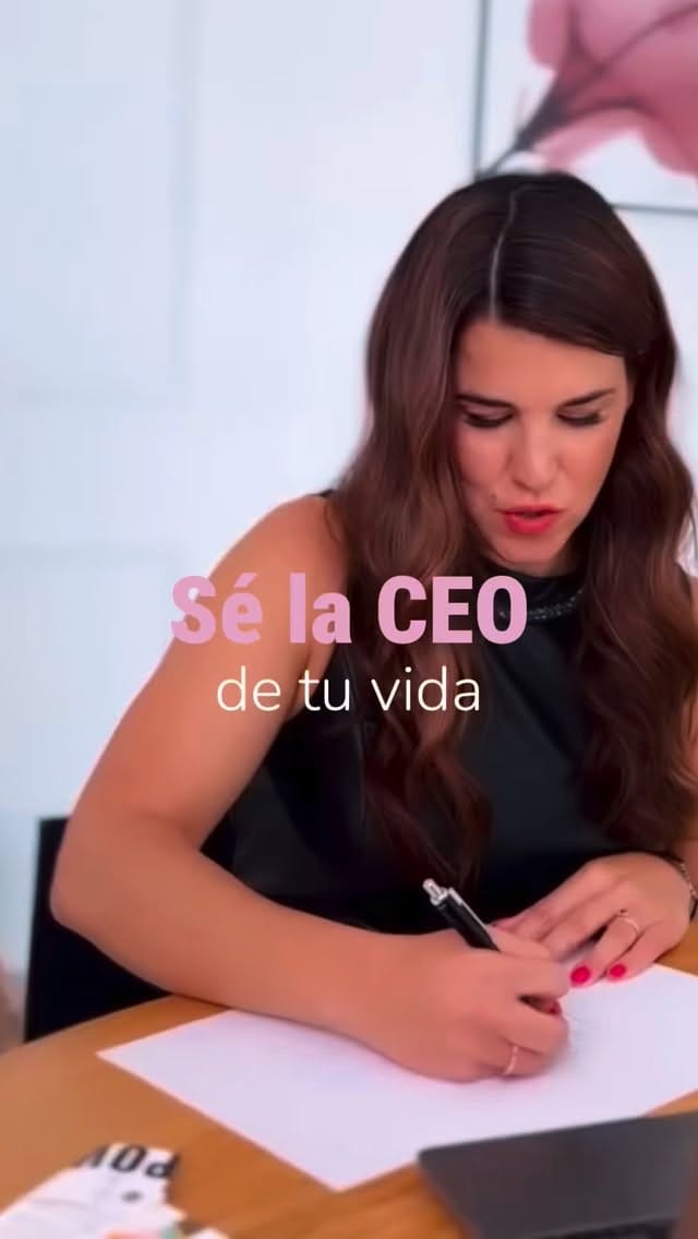 Post 8 by Eva Saez Ventura  | Mentora de negocios de interiorismo on Instagram (video)