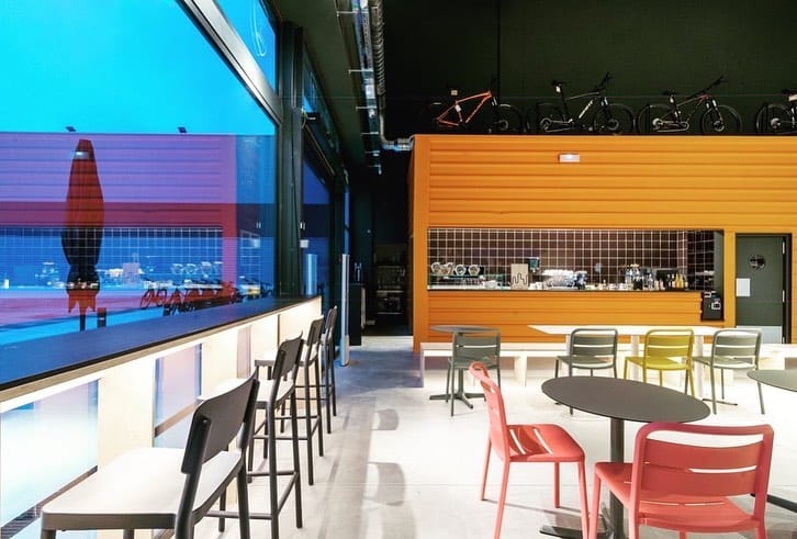 Post 7 by JORDI GINABREDA STUDIO on Instagram (carousel)