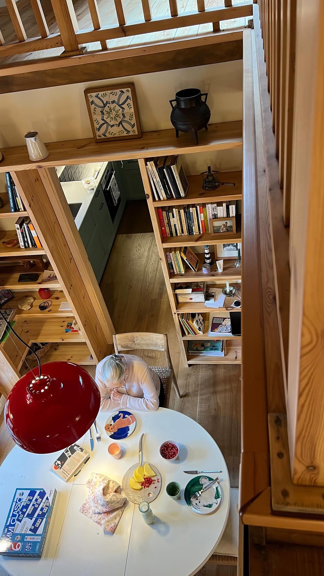 Post 9 by Marta Prats - Interiorismo on Instagram (video)
