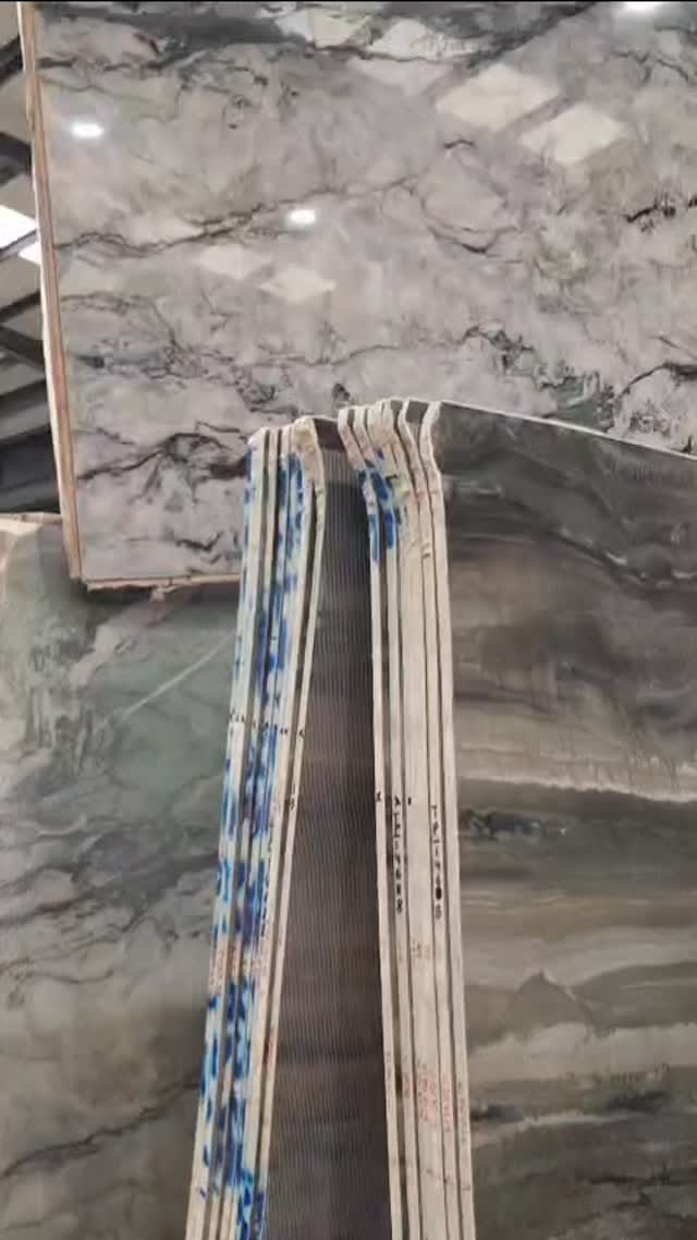 Post 3 by Christof Wüthrich on Instagram (video)