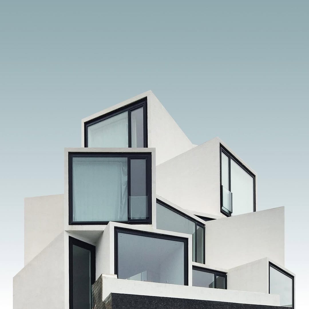 Post 10 by Pau Iglesias on Instagram (image)