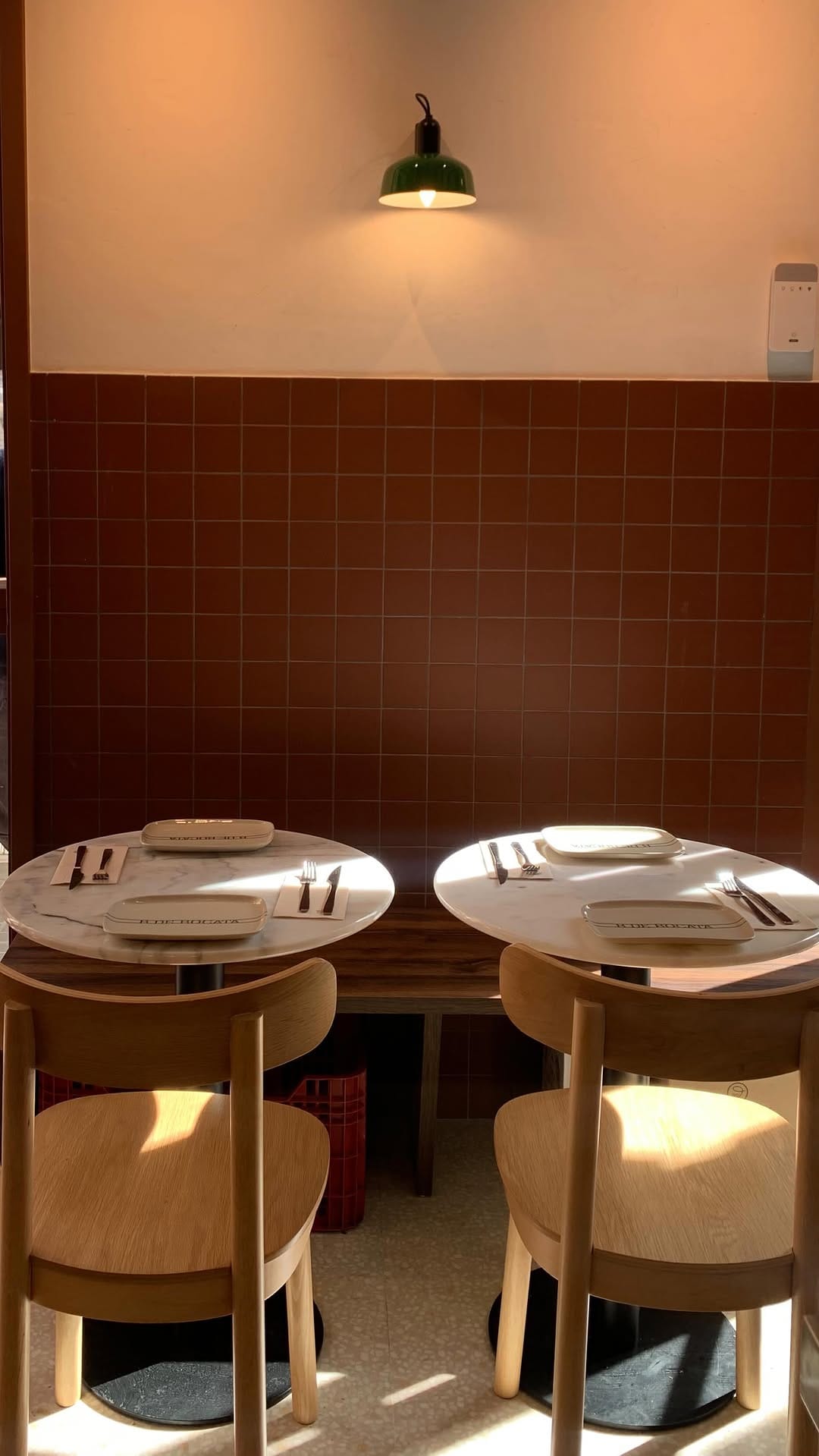 Post 4 by adrianafarre.interiorismo on Instagram (video)