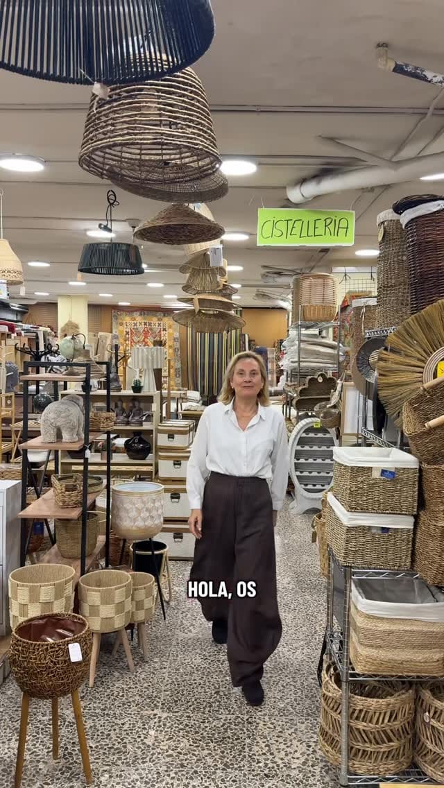 Post 6 by Muebles y decoración on Instagram (video)
