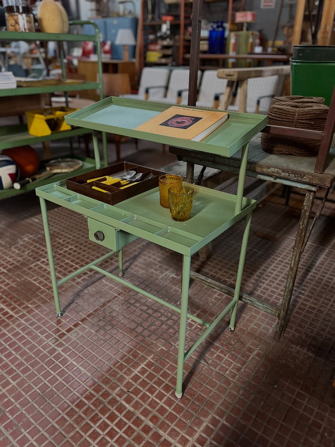 Post 4 by La Victoriana | Vintage | Vigo on Instagram (carousel)