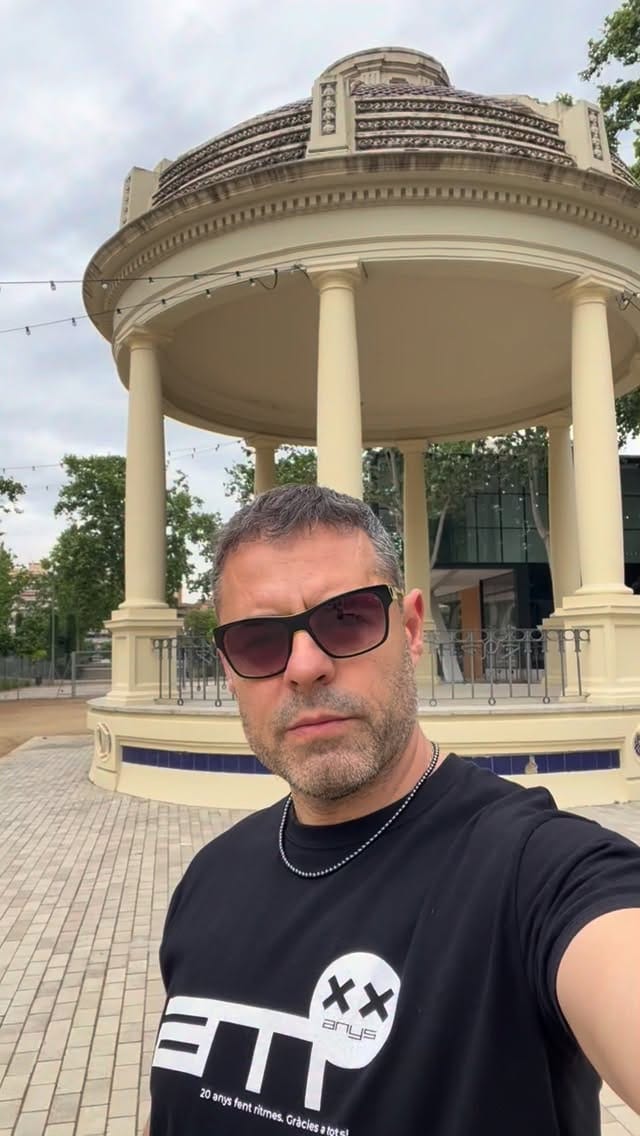 Post 1 by ELEENE on Instagram (video)