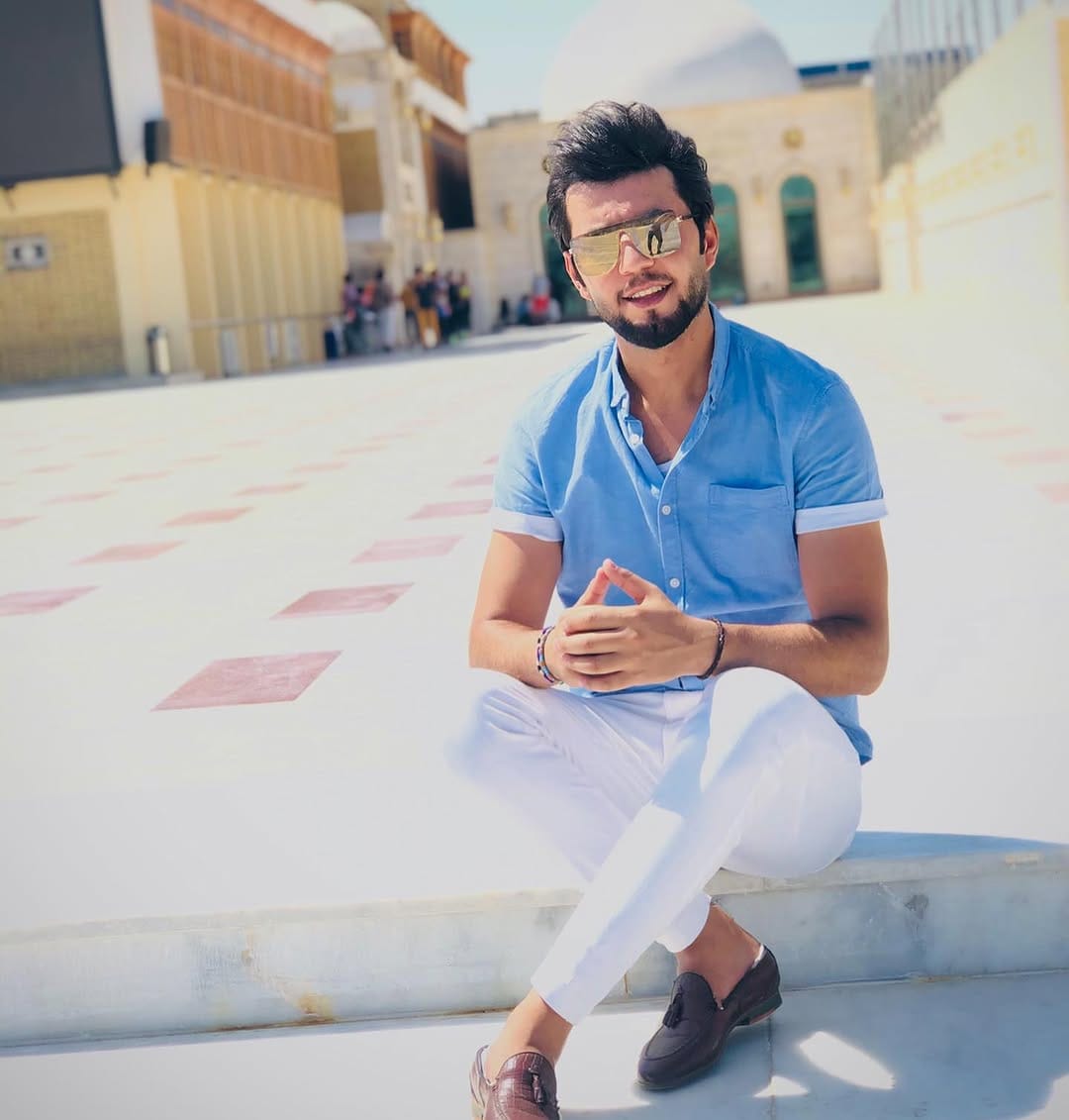 Post 4 by Ali al-Rubaie on Instagram (carousel)