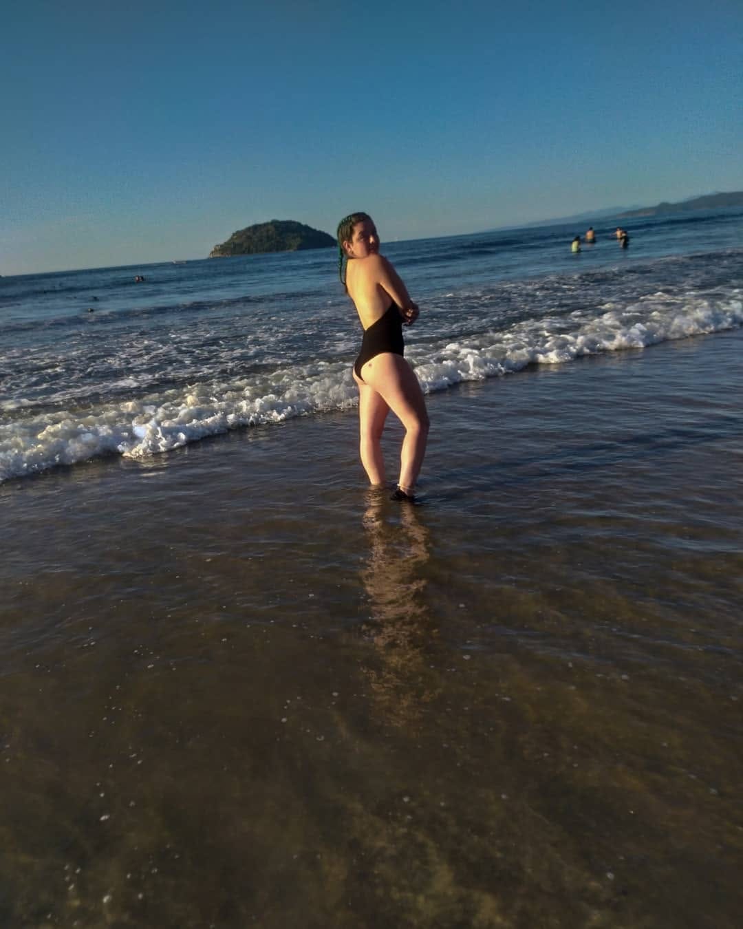 Post 4 by Renata Puga on Instagram (image)