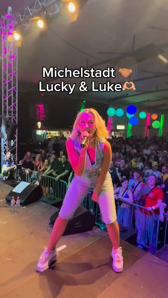 Post 6 by PAULINA WAGNER 💥 on Instagram (video)
