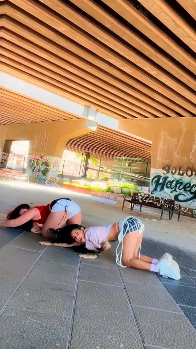 Post 4 by Mika on Instagram (video)