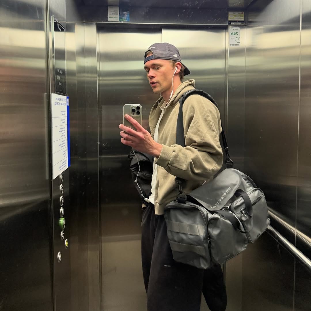 Post 5 by Gleb Abrosimov on Instagram (carousel)