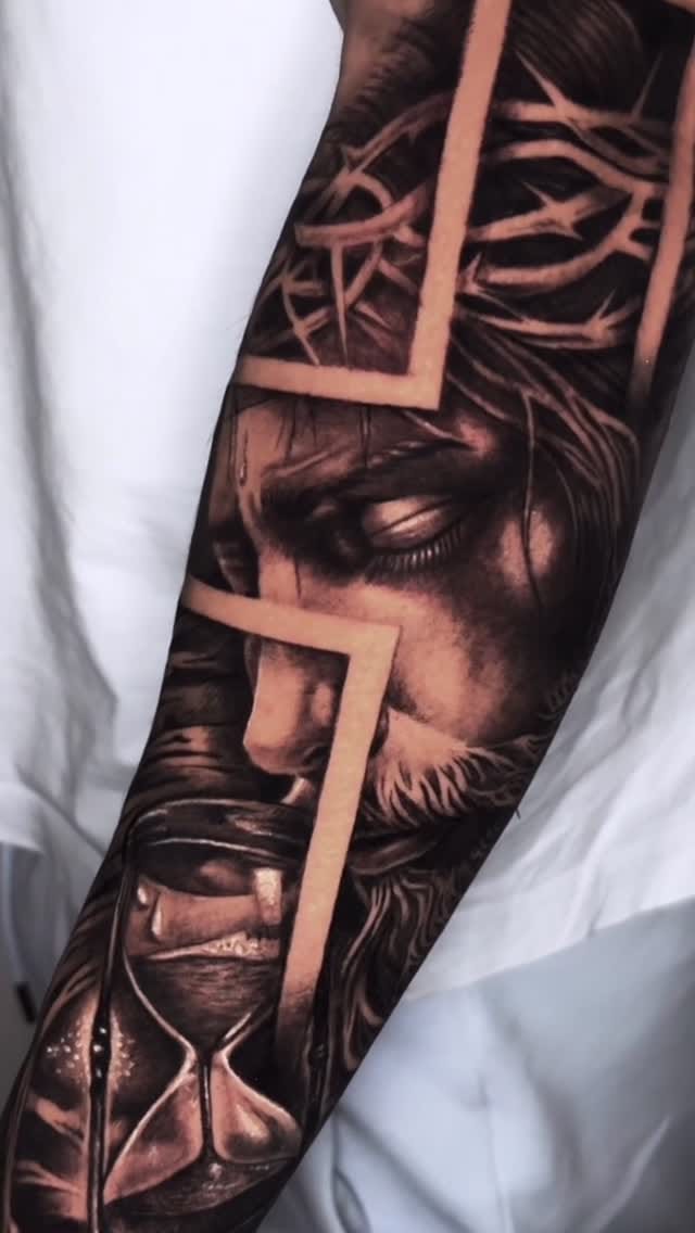 Post 4 by ➖TATTOO.ARTIST➖ on Instagram (video)
