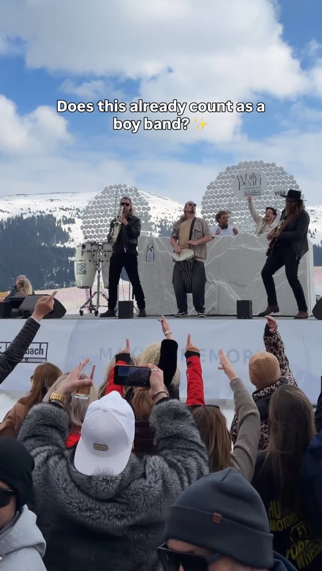 Post 7 by SAINTRO P SAX UP on Instagram (video)