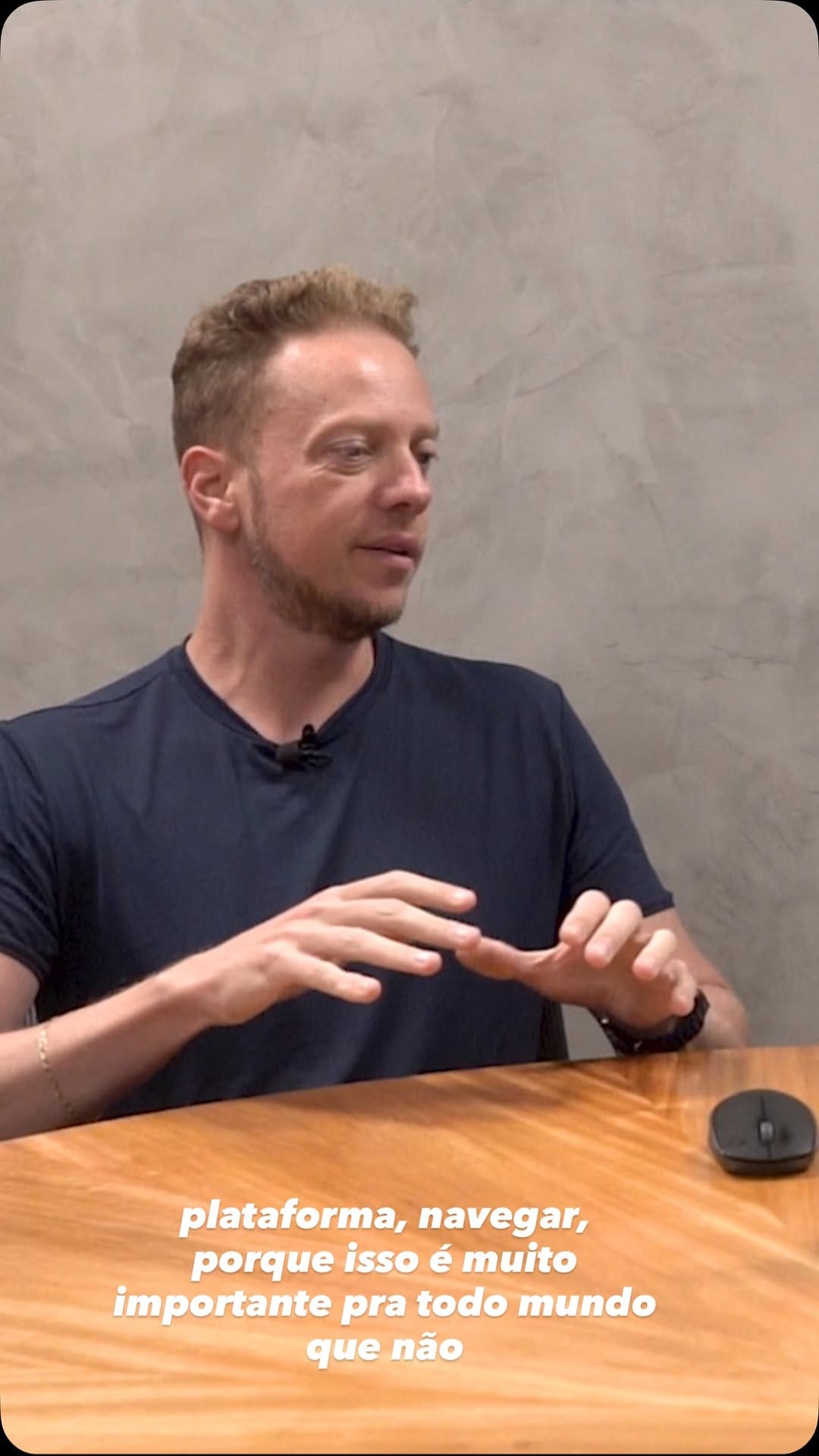 Post 5 by João Angeli - Vendas com Inteligência Imobiliária on Instagram (video)