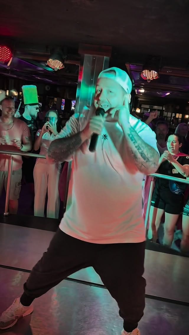 Post 8 by Pepe 🌴 Palme on Instagram (video)