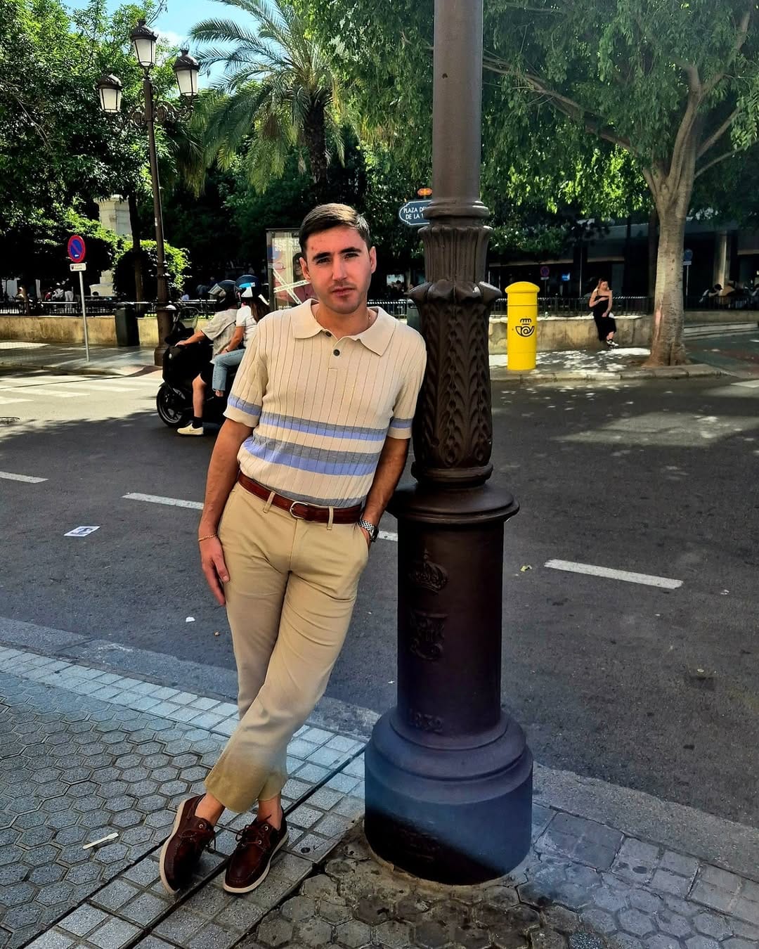 Post 4 by Lizán on Instagram (image)