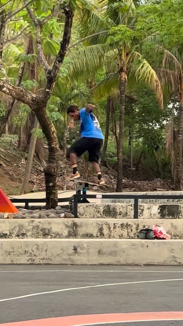 Post 7 by Balance 🦧🇨🇷 on Instagram (video)
