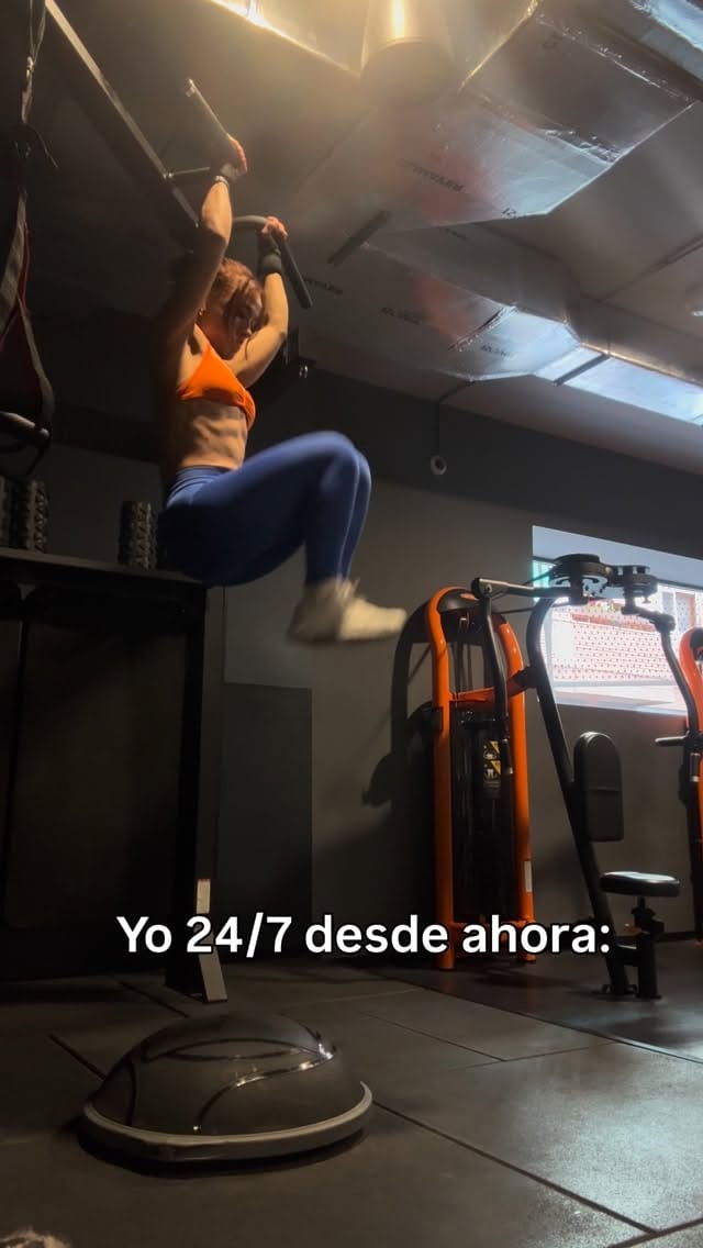 Post 6 by 𝑻𝒉𝒂𝒊𝒔𝒂 𝑴𝒂𝒓𝒕𝒊𝒏𝒔 on Instagram (video)