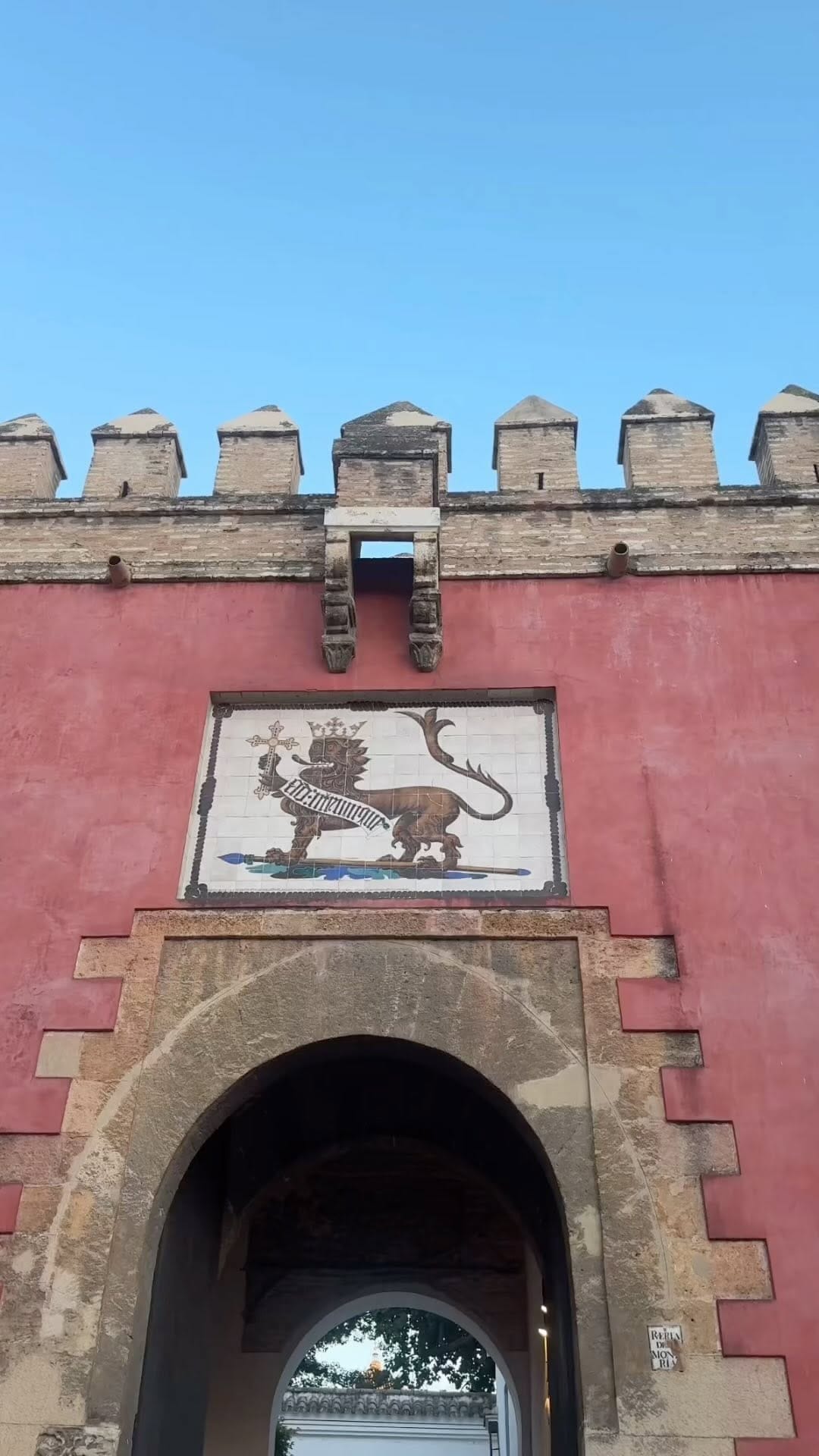 Post 6 by Dos comiendonos el mundo on Instagram (video)