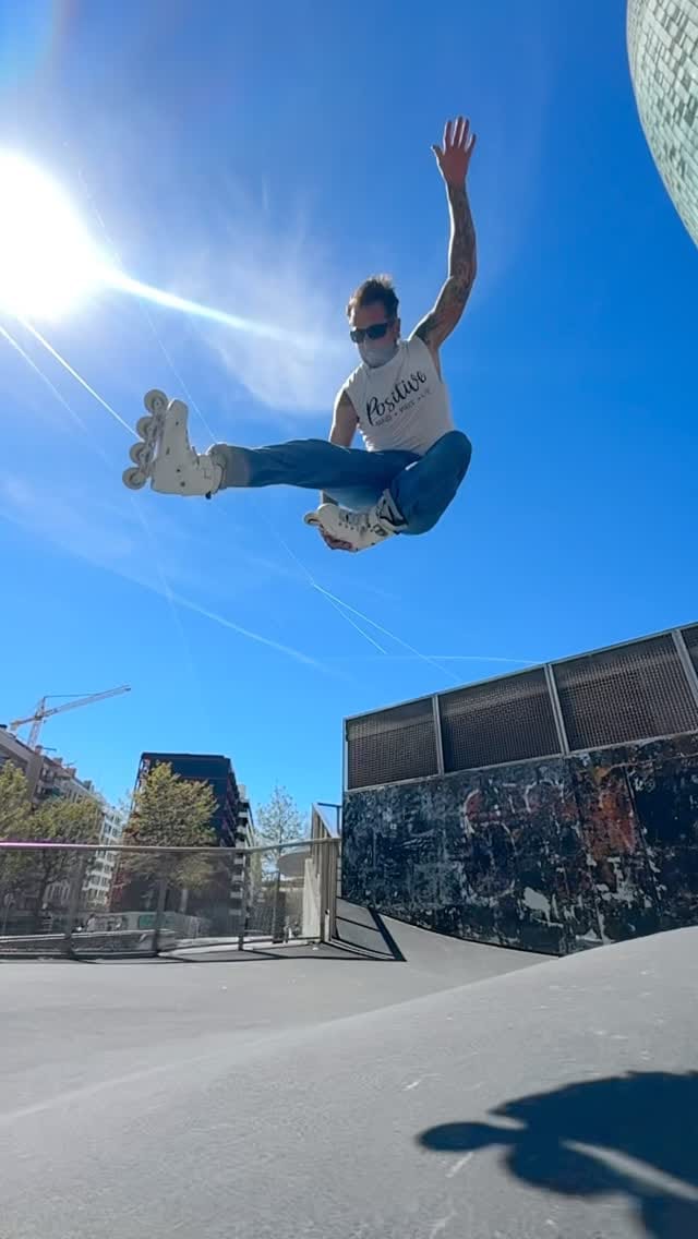 Post 2 by Ton Neves on Instagram (video)