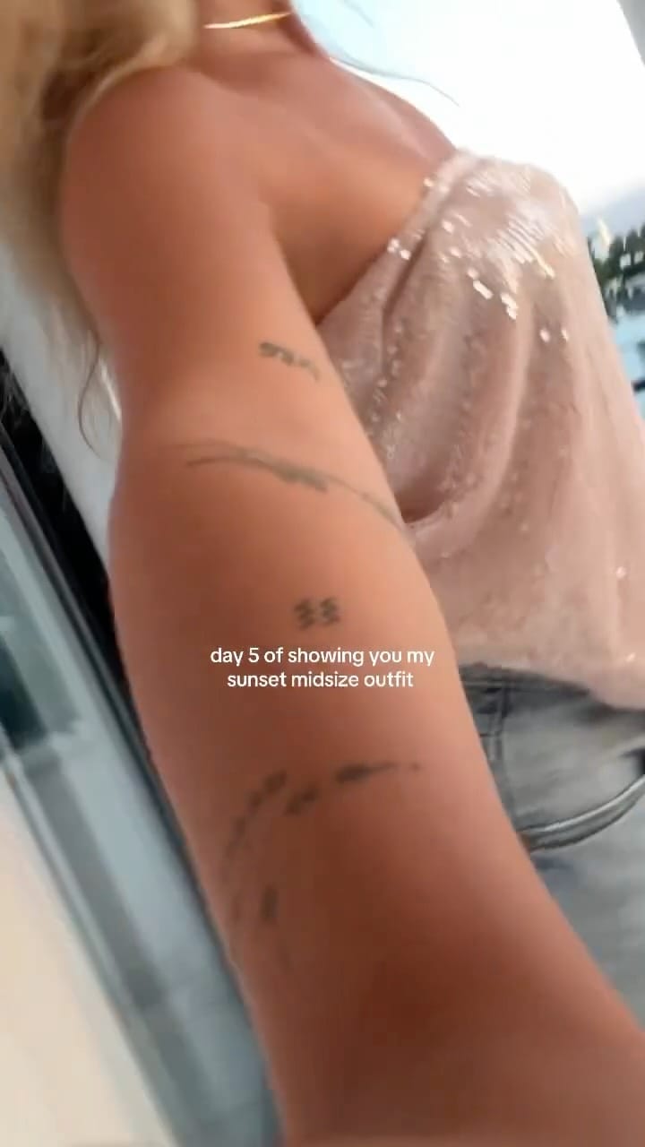 Post 2 by C on Instagram (video)