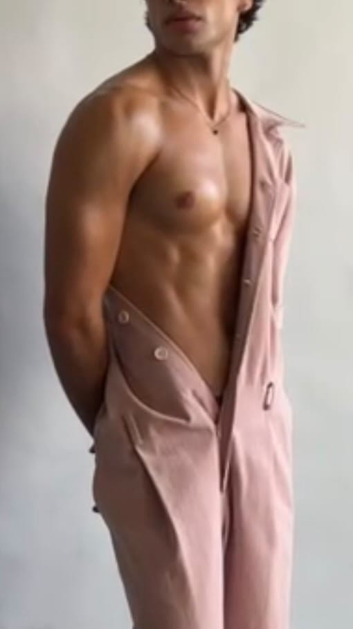 Post 9 by ALEJANDRO CARRASCOSA on Instagram (video)