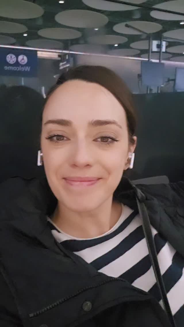 Post 2 by Uxía Martínez Botana on Instagram (video)