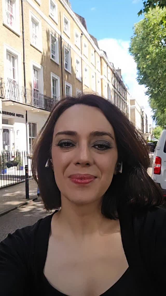 Post 3 by Uxía Martínez Botana on Instagram (video)