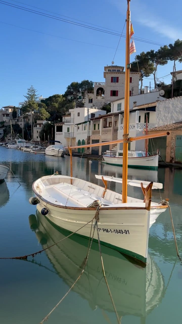 Post 10 by Discover Mallorca on Instagram (video)