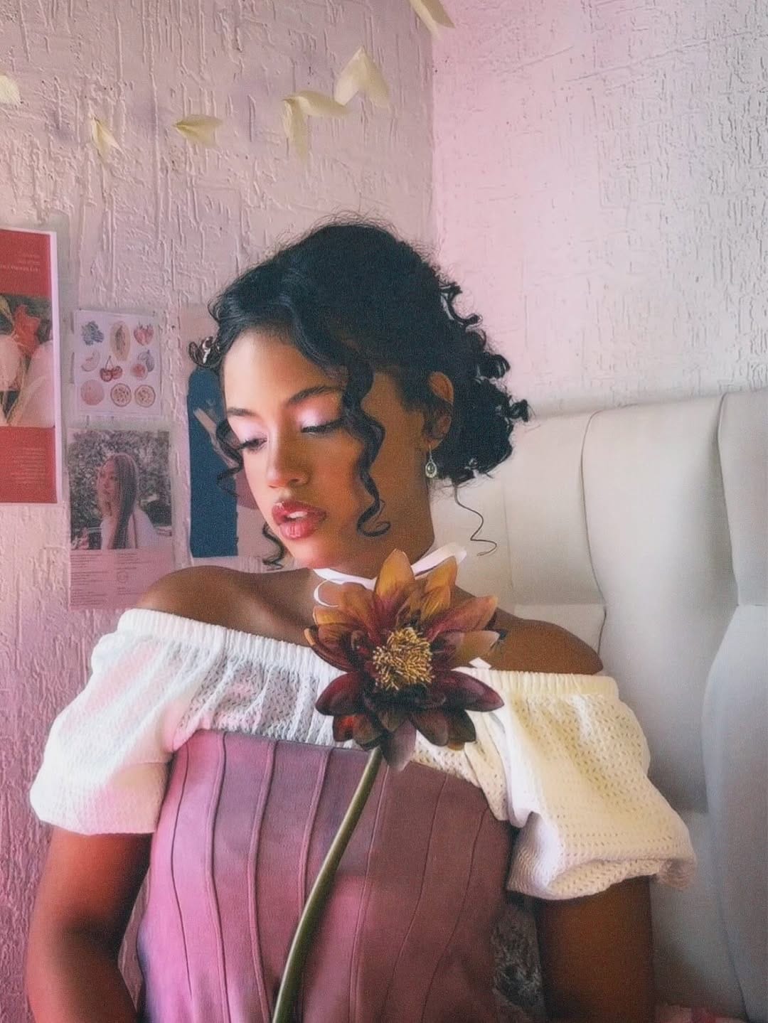 Post 8 by 𝘷𝘪𝘤𝘵𝘰𝘳𝘪𝘢 ☼︎ 19 on Instagram (carousel)