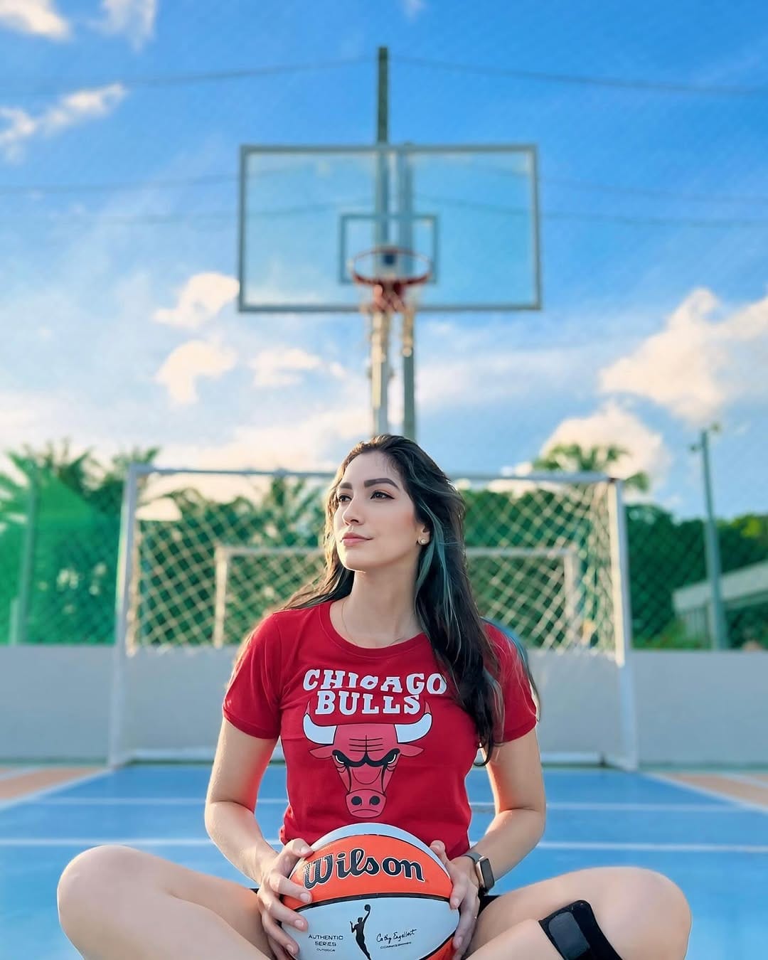 Post 8 by AryDunk on Instagram (carousel)