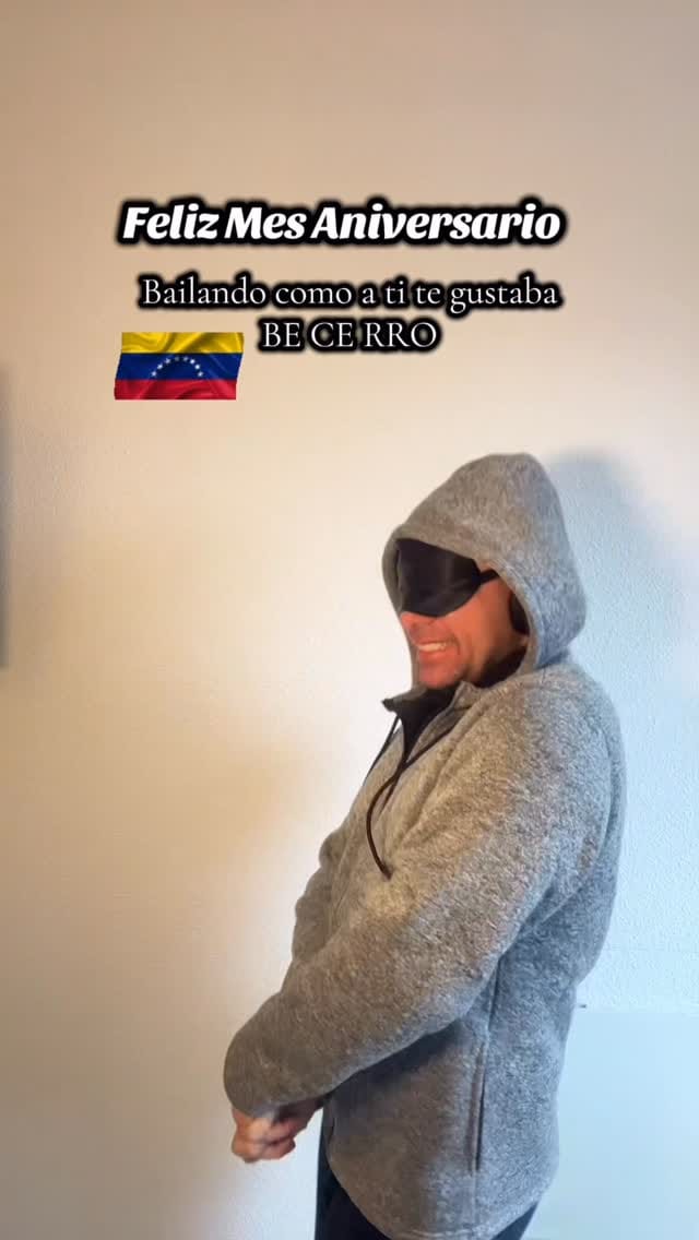 Post 6 by 🅼🅰🆁🆅🅸🅽 🆅🅰🆂🆀🆄🅴🆉 on Instagram (video)
