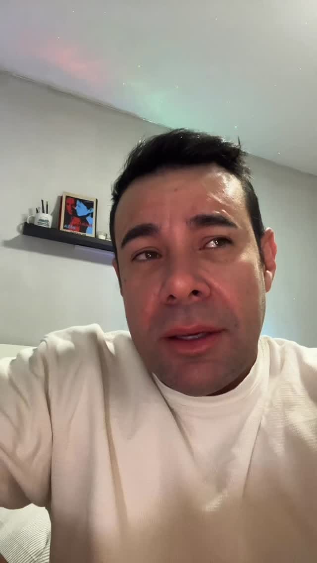 Post 1 by 🅼🅰🆁🆅🅸🅽 🆅🅰🆂🆀🆄🅴🆉 on Instagram (video)
